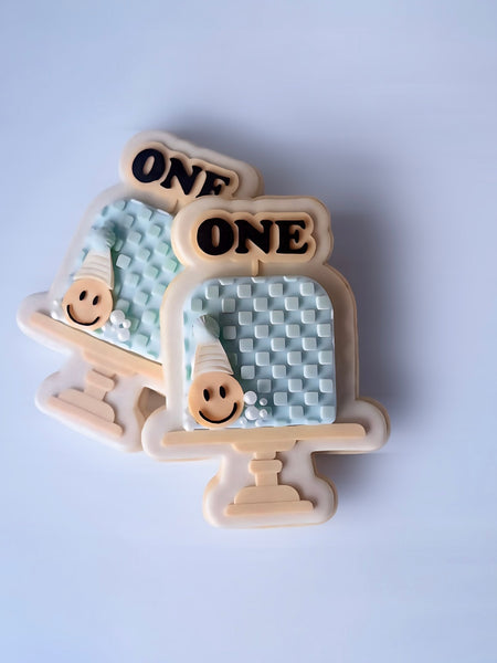 ‘One’ Cake Pop Stamp Kit