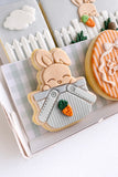 EASYTONE - MINI BUNNY IN STRIPE PATTERN BASKET