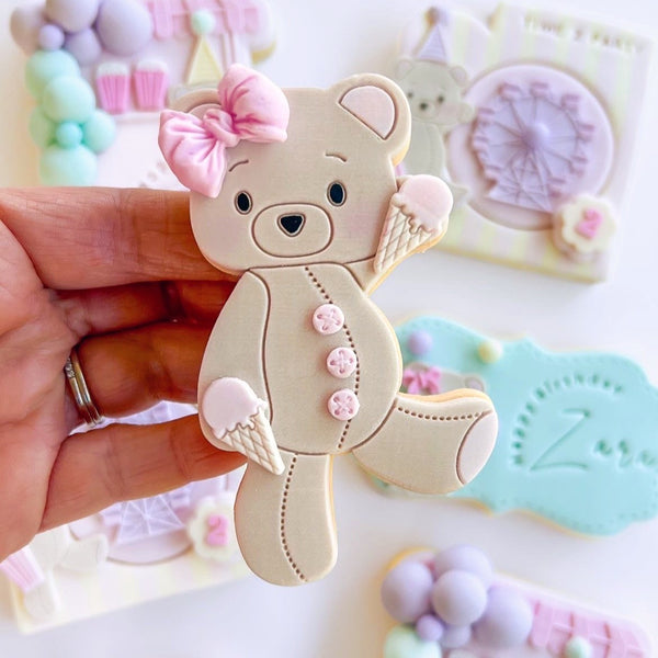LARGE TEDDY POP STAMP WITH MATCHING CUTTER