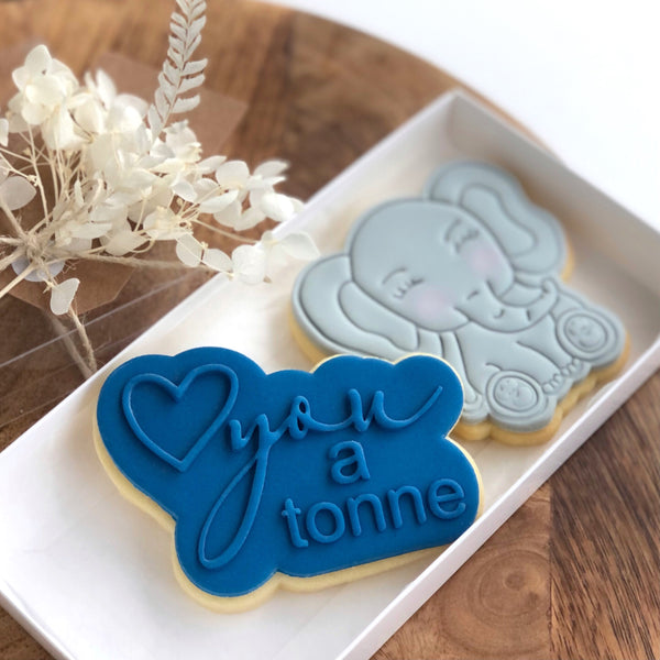 Discontinued - Love you a tonne Power Pop! stamp with bubble cutter