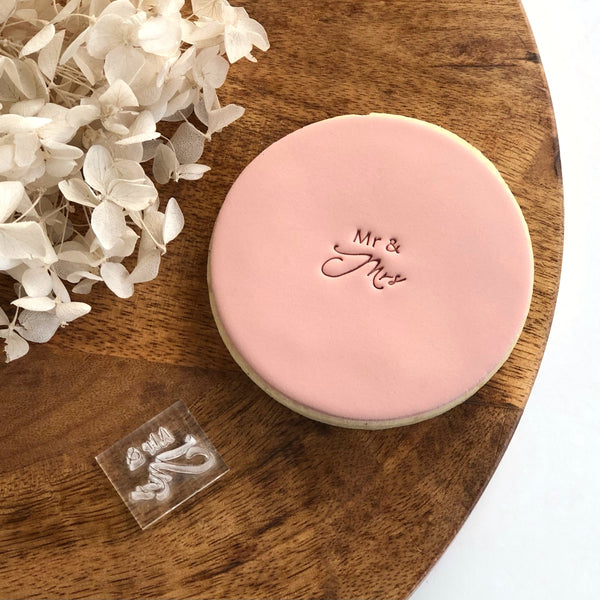 MINI CURSIVE IMPRESSION STAMP - Mr & Mrs
