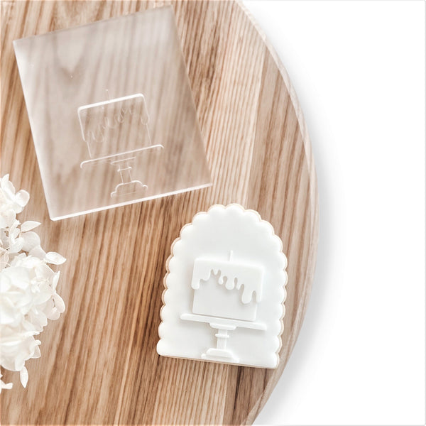 SINGLE TIER CAKE STAMP-  WITH DRIP