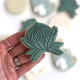 PROTEA POP! STAMP WITH CUTTER