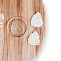 BEEHIVE KIT (PLEASE READ FOR INCLUSIONS)