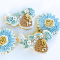 FLOWER POP STAMP WITH CUTTER